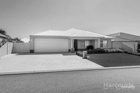 Property photo of 16 Joshua Carrol Street Madora Bay WA 6210