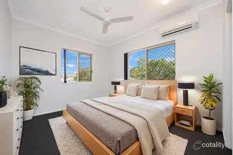 Property photo of 1/55 Eleventh Avenue Railway Estate QLD 4810