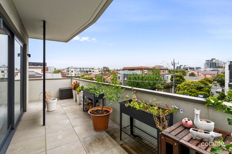 Property photo of 202/21 Belsize Avenue Carnegie VIC 3163