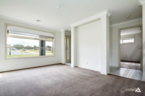 Property photo of 157 Twin Ranges Drive Warragul VIC 3820