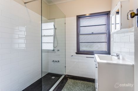 Property photo of 33 Wighton Street Sandgate QLD 4017