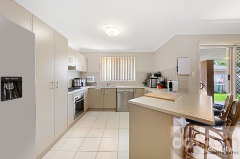Property photo of 26 Grasstree Avenue Woongarrah NSW 2259