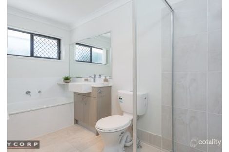 23 Earl St, Dinmore, QLD 4303