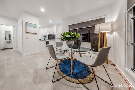 Property photo of 27 Nugget Way Cranbourne East VIC 3977