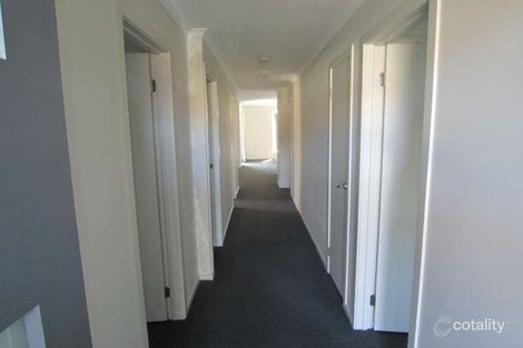 Property photo of 13 Oakwood Circuit Munno Para West SA 5115