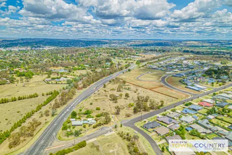 Property photo of 11 Link Road Armidale NSW 2350