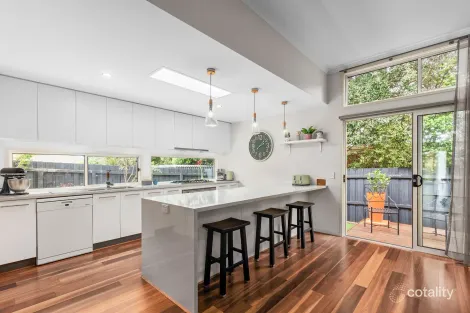 Property photo of 12 Alyxia Court Torquay VIC 3228