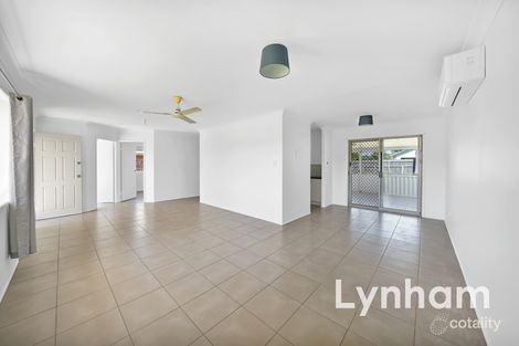 Property photo of 19 Joshua Crescent Bushland Beach QLD 4818