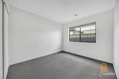 Property photo of 3 Bluff Avenue Weir Views VIC 3338