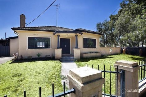 608 Gregory St, Soldiers Hill, VIC 3350