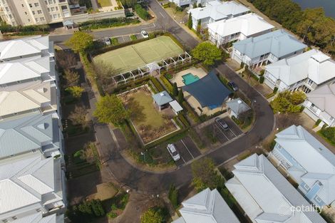 Property photo of 33 Jacaranda Drive Cabarita NSW 2137