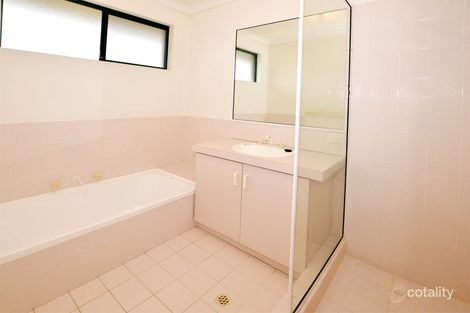 Property photo of 7A Cluelow Rise Leeming WA 6149