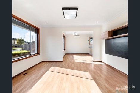 Property photo of 21 Merrilands Road Reservoir VIC 3073