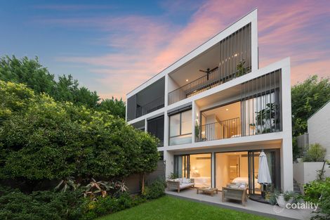 Property photo of 2/64 Gerard Lane Cremorne NSW 2090