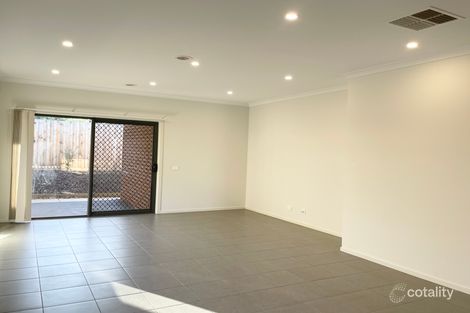 Property photo of 28 Holman Crescent Bacchus Marsh VIC 3340