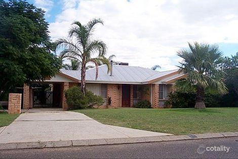 17 Welbourn Rd, Swan View, WA 6056