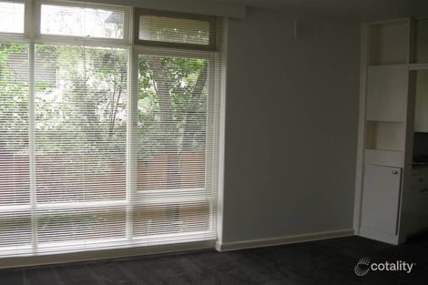 Property photo of 2/21 Bruce Street Toorak VIC 3142
