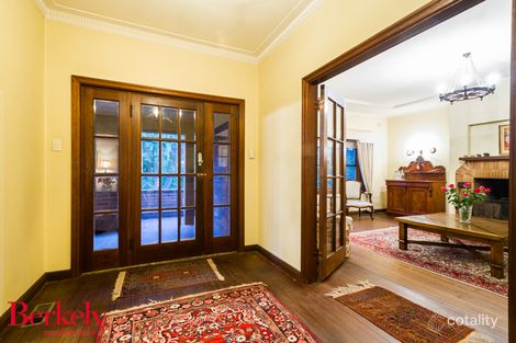 Property photo of 6 Mugga Way Red Hill ACT 2603