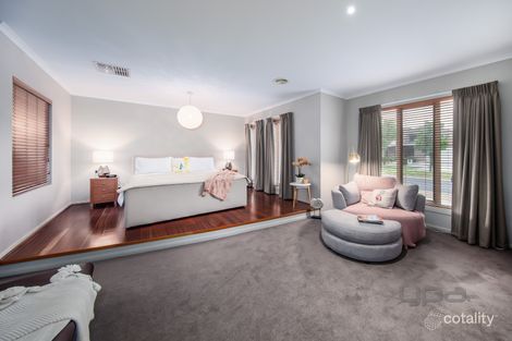 Property photo of 79 Taylors Hill Boulevard Taylors Hill VIC 3037