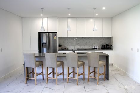 Property photo of 10 Lamson Place Greenacre NSW 2190