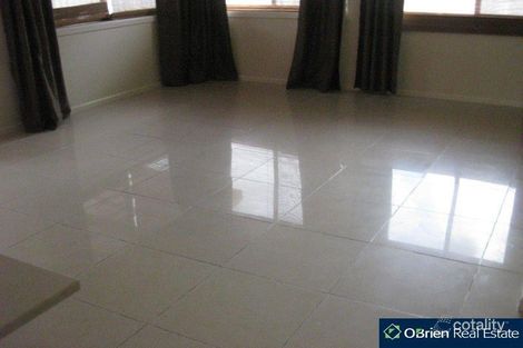 Property photo of 101 Viewgrand Drive Berwick VIC 3806