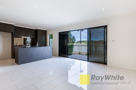 Property photo of 25/1 Ancora Crescent Hope Island QLD 4212