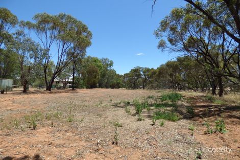 Property photo of 11 Ninth Road York WA 6302