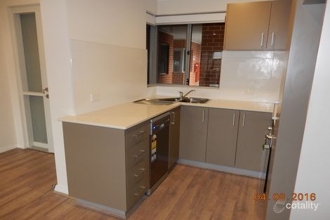 Property photo of 4/138 Mounts Bay Road Perth WA 6000