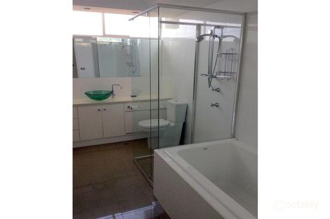 Property photo of 15/28 Cliff Road Wollongong NSW 2500