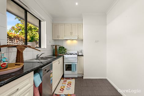 Property photo of 5/28 Irvine Crescent Brunswick West VIC 3055