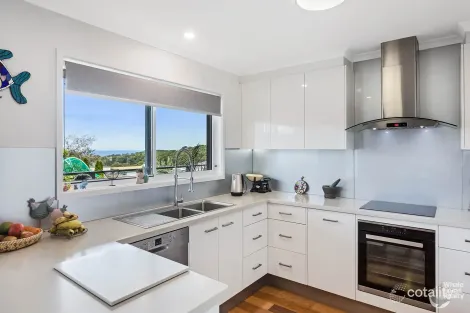 Property photo of 5 Collins Crescent Narooma NSW 2546