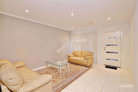 Property photo of 21 Ivory Crescent Springvale South VIC 3172