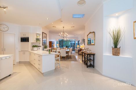 9 Healy Ct, Mudgeeraba, QLD 4213