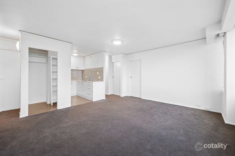 Property photo of 30/350-353 Beaconsfield Parade St Kilda West VIC 3182