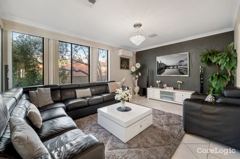 Property photo of 3 Curac Place Casula NSW 2170