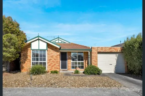 Property photo of 19 Bottlebrush Court Sunshine West VIC 3020