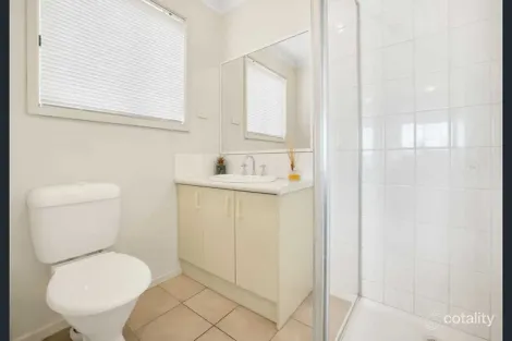 Property photo of 19 Bottlebrush Court Sunshine West VIC 3020