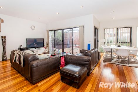 Property photo of 2/1384 North Road Oakleigh South VIC 3167
