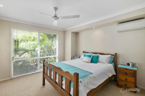 Property photo of 34 Banksiadale Close Elanora QLD 4221