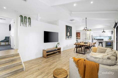 Property photo of 19 Darling Court Sunbury VIC 3429