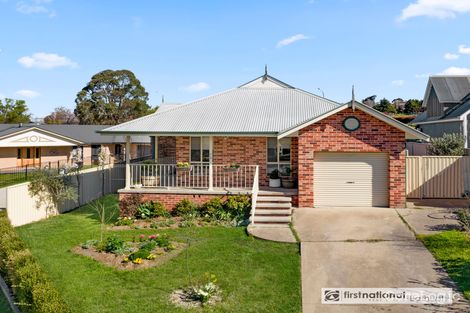 Property photo of 74 Abercrombie Drive Abercrombie NSW 2795