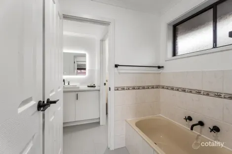 Property photo of 17 Santander Drive Paralowie SA 5108