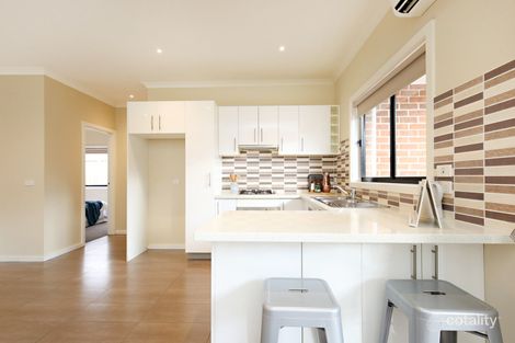 Property photo of 2/5 Pine Street Thomastown VIC 3074