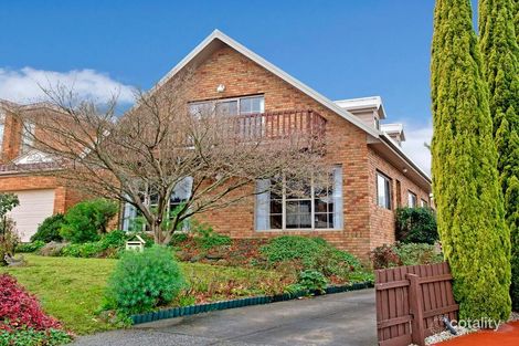 Property photo of 32 Callistemon Rise Mill Park VIC 3082