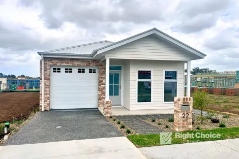 22 Hatter Cct, Calderwood, NSW 2527