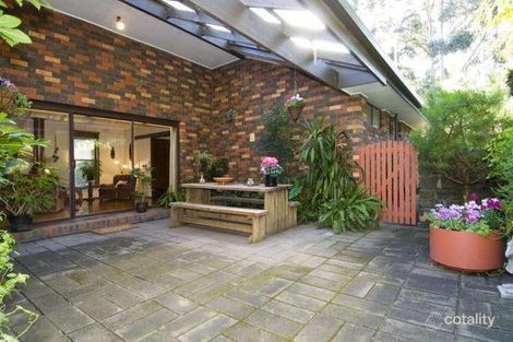 Property photo of 4 Gloucester Court Eltham VIC 3095