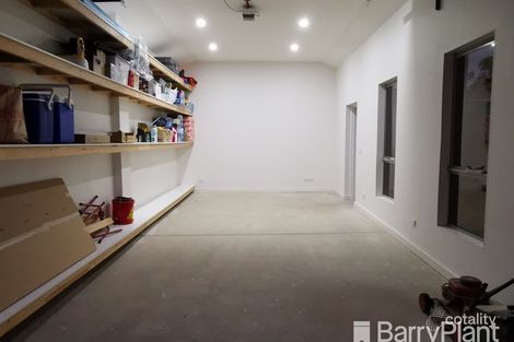 Property photo of 52 Heyington Crescent Noble Park North VIC 3174