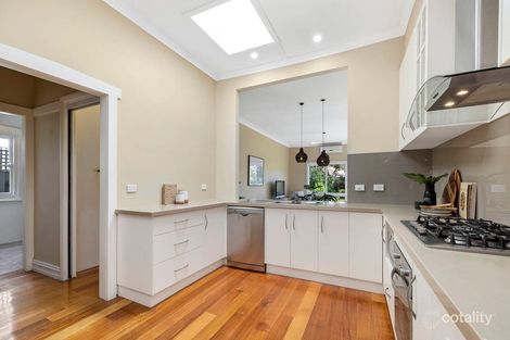 Property photo of 11 Gilsland Road Murrumbeena VIC 3163