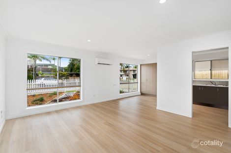 Property photo of 18 Vatakoula Parade Mermaid Waters QLD 4218