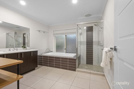 Property photo of 3 Beaumont Crescent Bellbird Park QLD 4300
